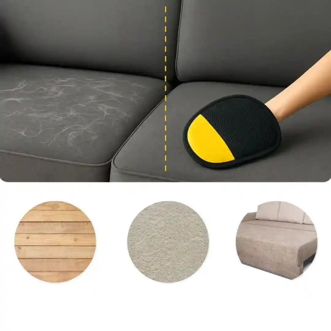 Luva removedora de pelos para cães e gatos limpando sofá cinza, com áreas limpas e sujas visíveis.